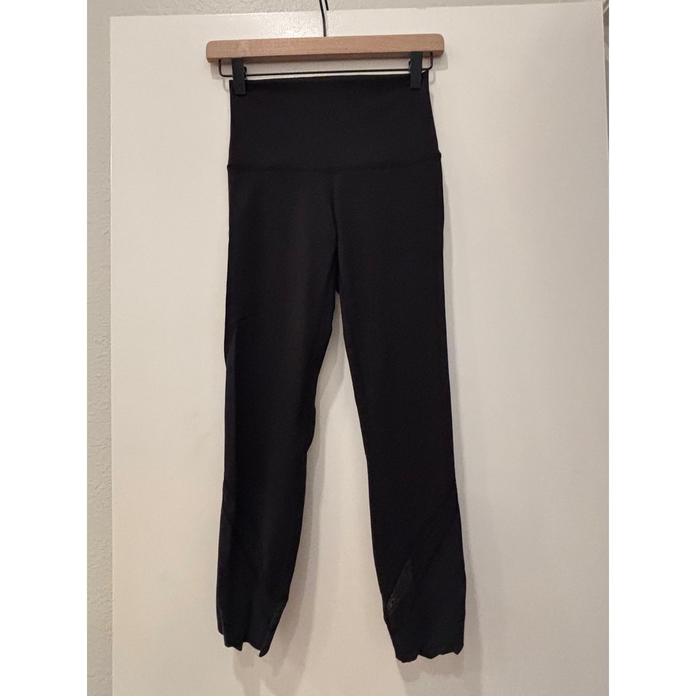Lululemon Black Scalloped Mesh High Rise Leggings Size 4 Yoga Tights